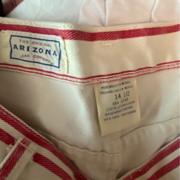 VINTAGE high waisted red striped shorts - Picture 2 of 4